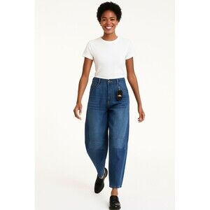 Women's Barrel Legged Distressed Jeans Size 14